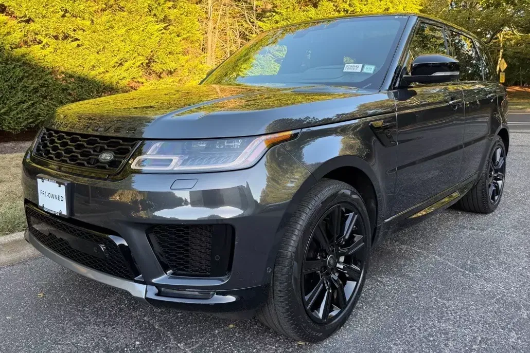 2020 Land Rover Range Rover Sport HSE photo 1