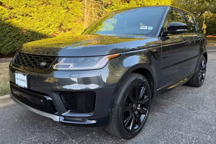 2020 Land Rover Range Rover Sport HSE photo 1
