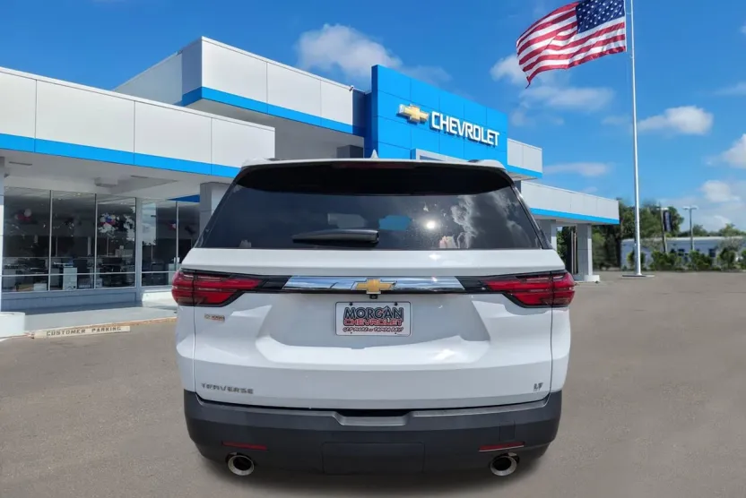 2023 Chevrolet Traverse Cloth photo 1