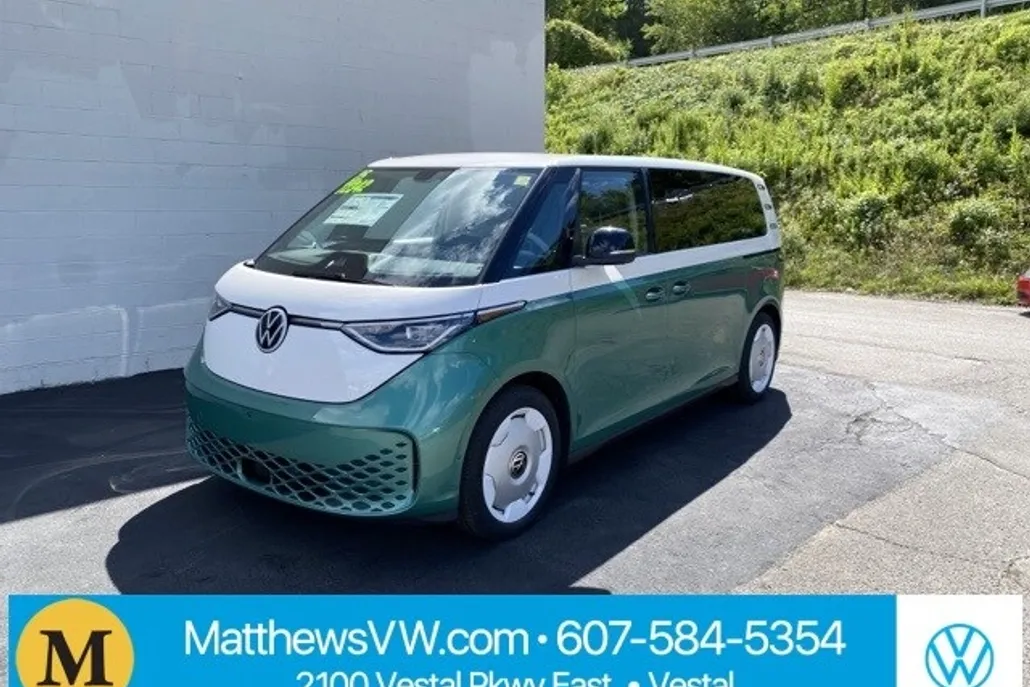 2025 Volkswagen ID. Buzz photo 1