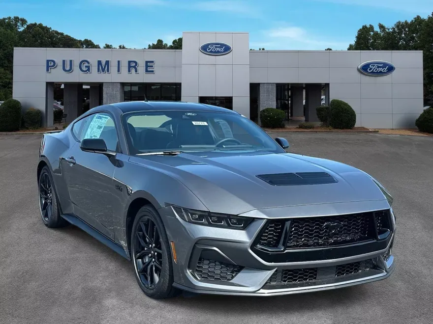 2025 Ford Mustang GT photo 1
