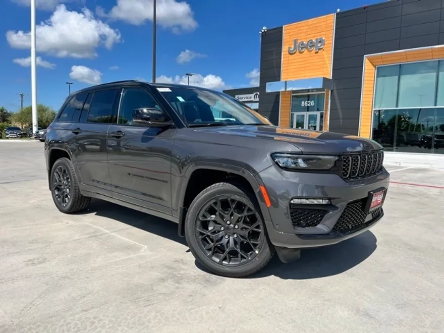 2025 Jeep Grand Cherokee Summit Reserve photo 1