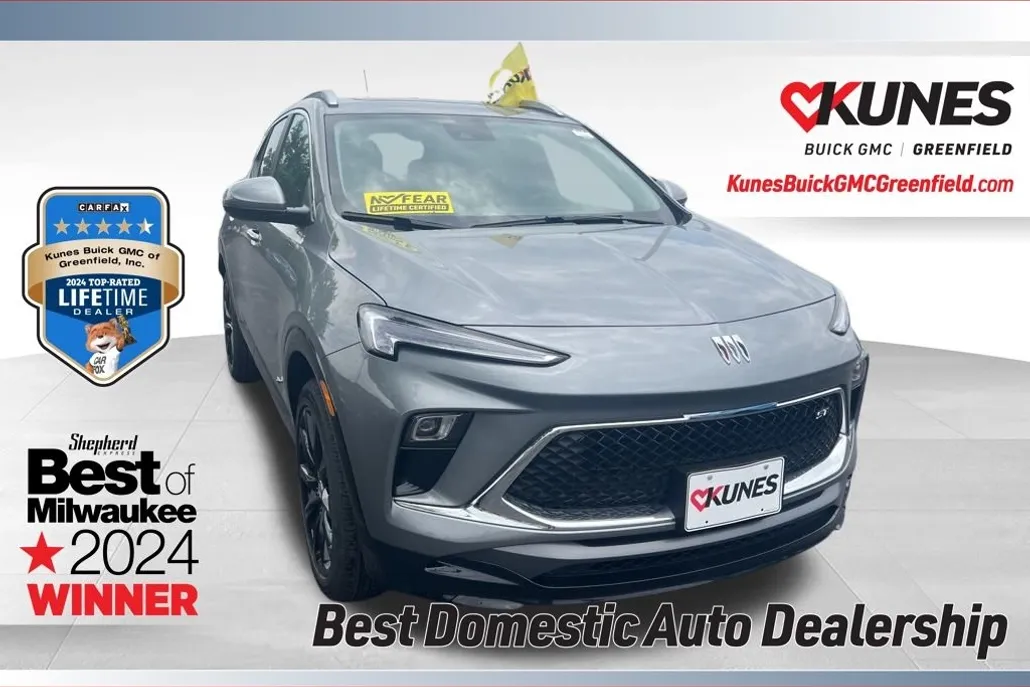 2026 Buick Encore GX Sport Touring photo 1