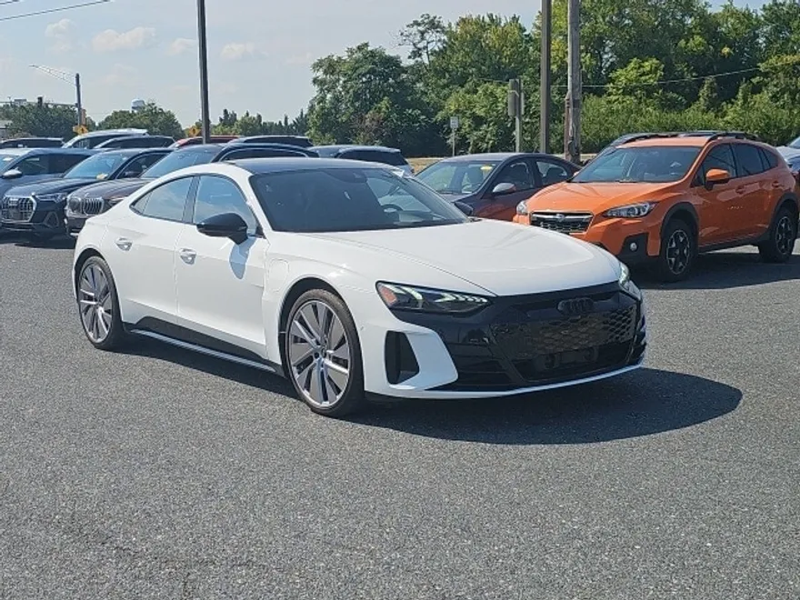 2022 Audi e-tron GT Prestige photo 1