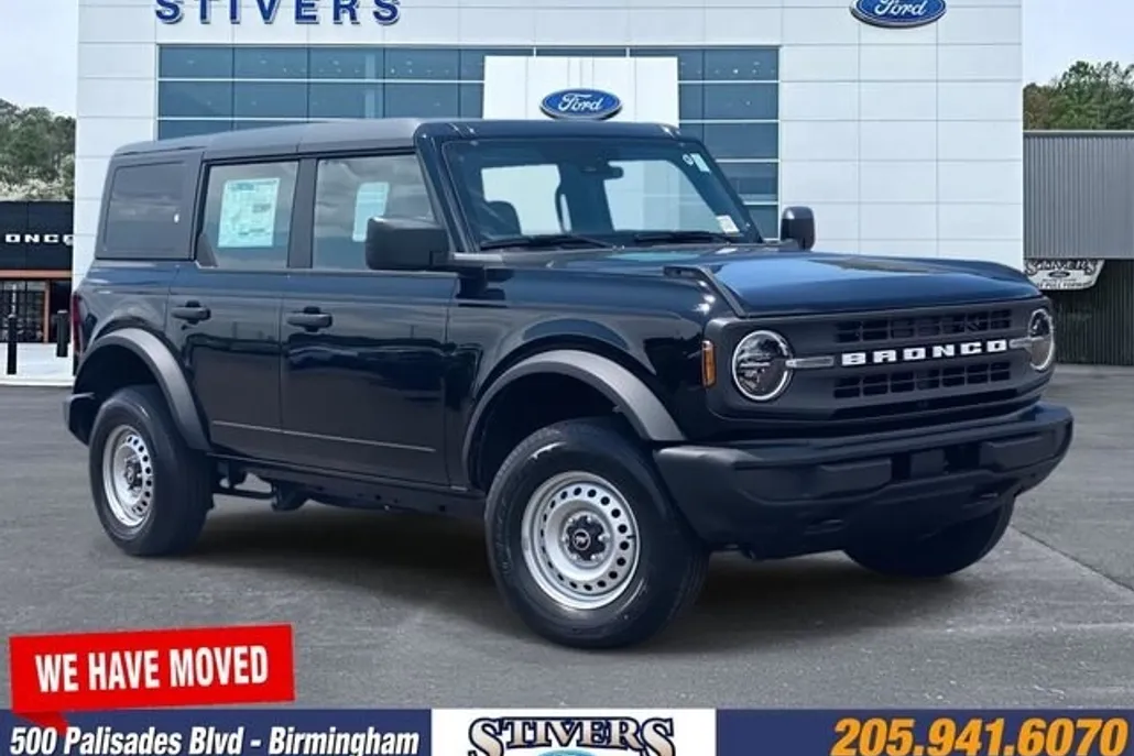 2025 Ford Bronco Base photo 1