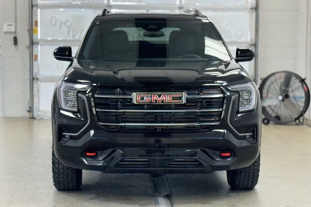 2026 Gmc Terrain AT4 photo 1