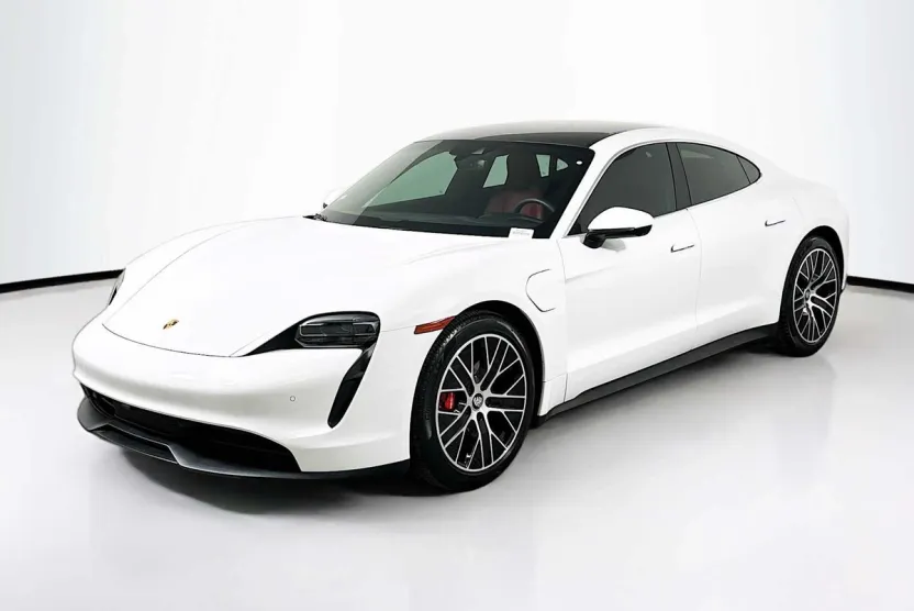 2023 Porsche Taycan 4S photo 1