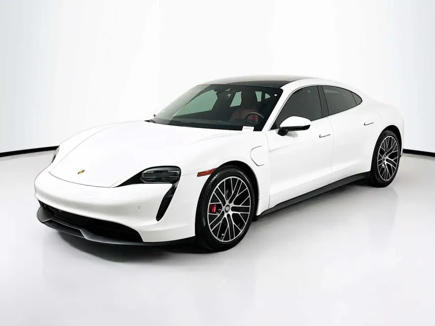 2023 Porsche Taycan 4S photo 1