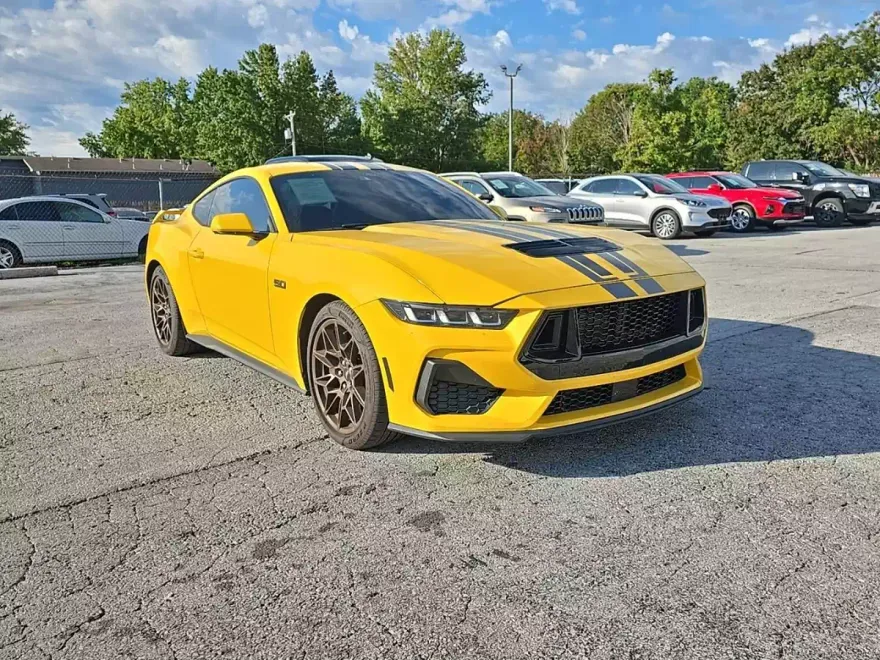2024 Ford Mustang GT Premium photo 1