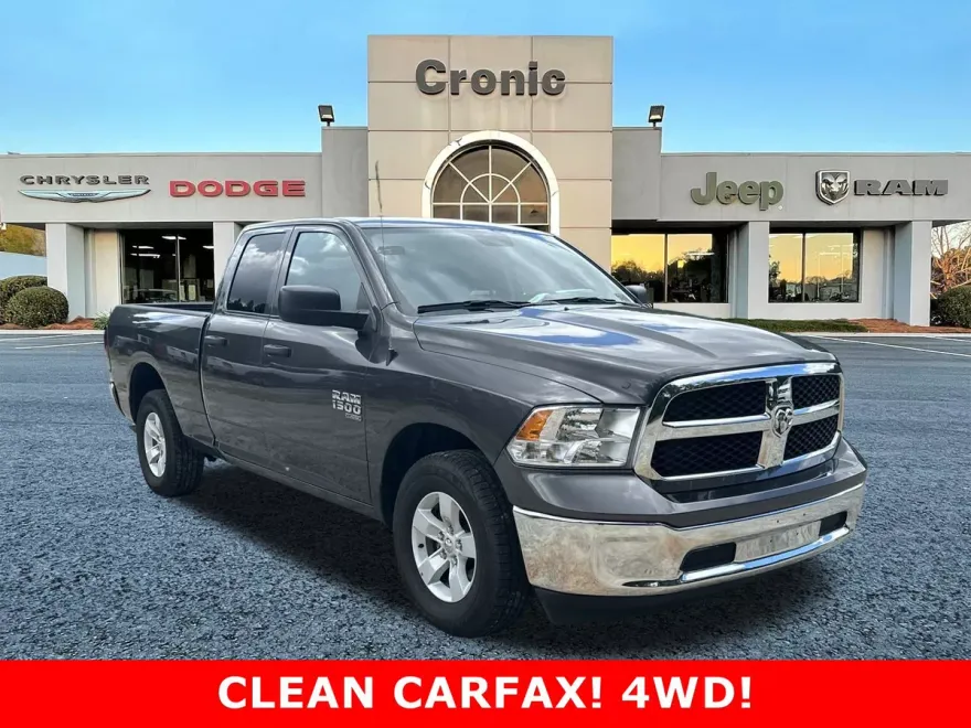 2024 Ram 1500 Classic SLT photo 1