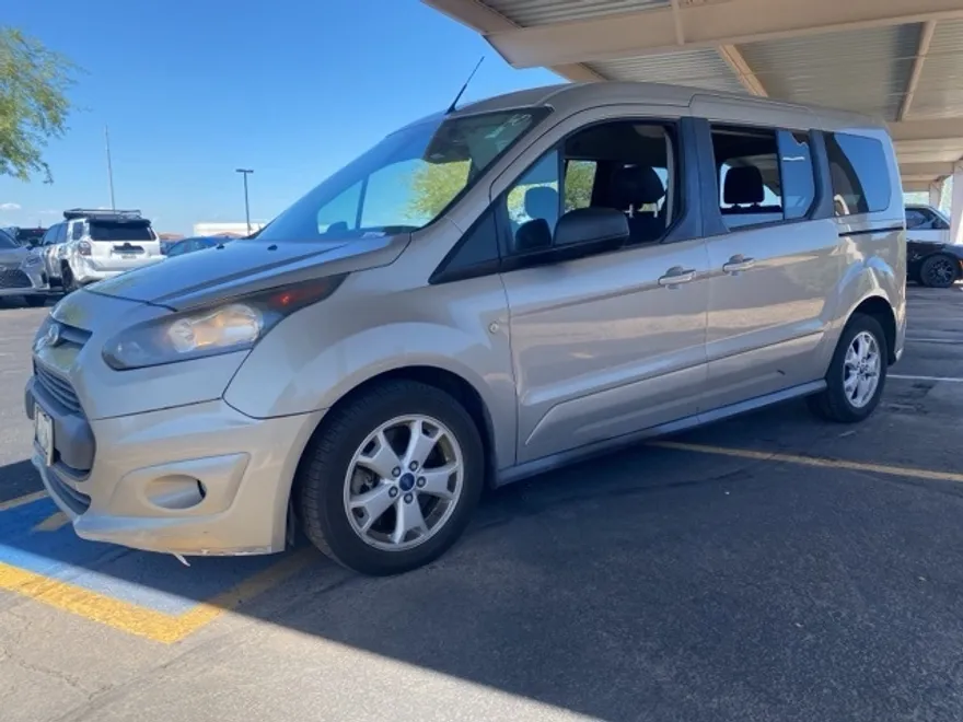 2015 Ford Transit Connect XLT photo 1