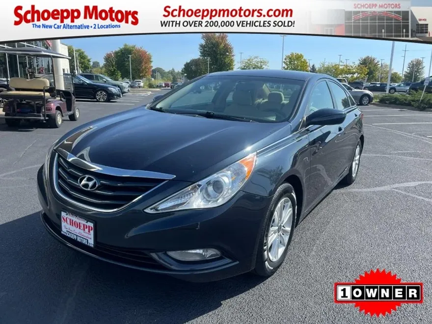 2013 Hyundai Sonata GLS photo 1