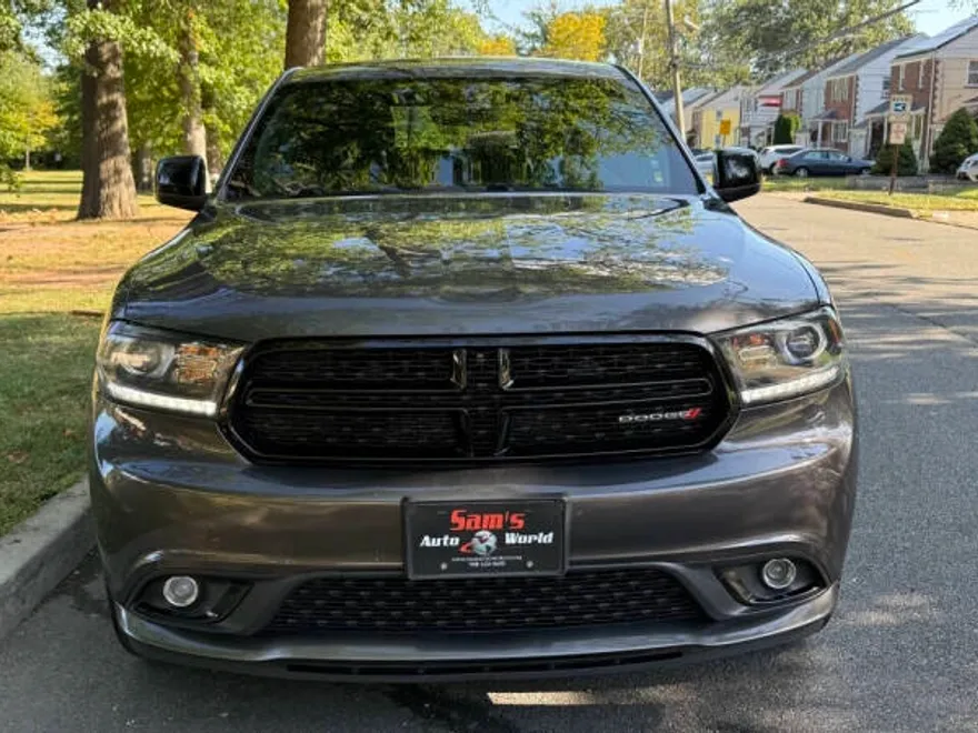 2018 Dodge Durango SXT Plus photo 1