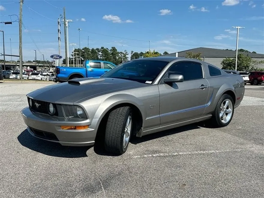 2008 Ford Mustang GT Premium photo 1