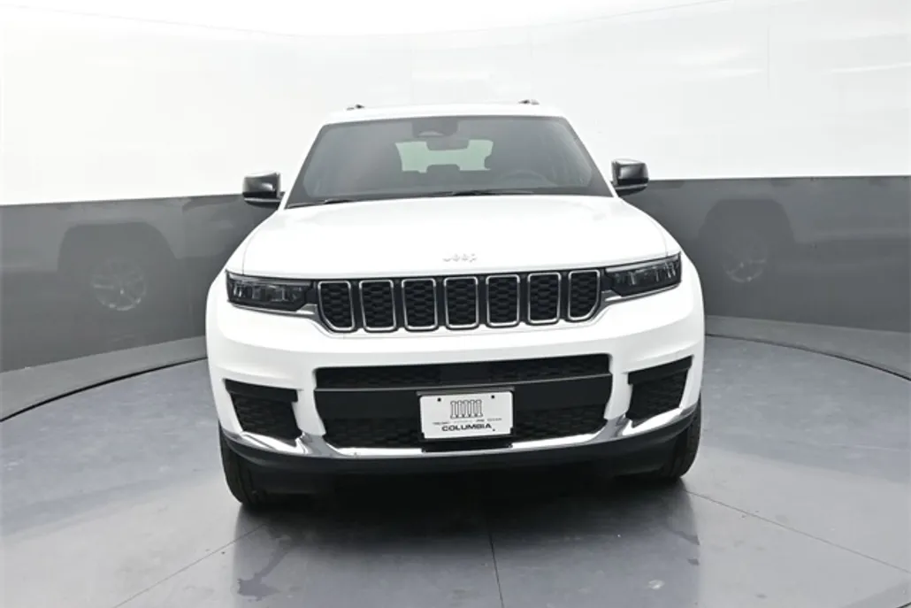2025 Jeep Grand Cherokee Laredo X photo 1