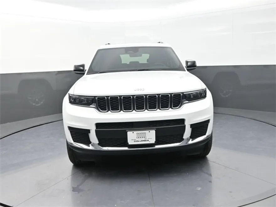 2025 Jeep Grand Cherokee Laredo X photo 1