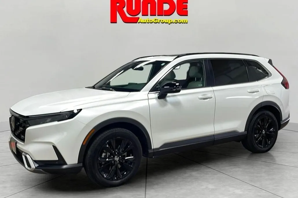 2024 Honda CR-V Hybrid Sport Touring photo 1