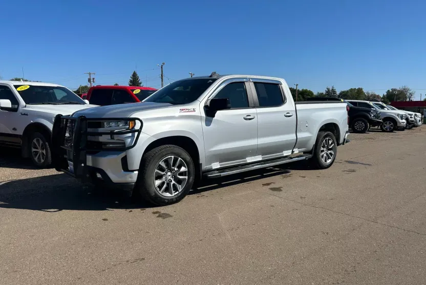 2021 Chevrolet Silverado 1500 RST photo 1