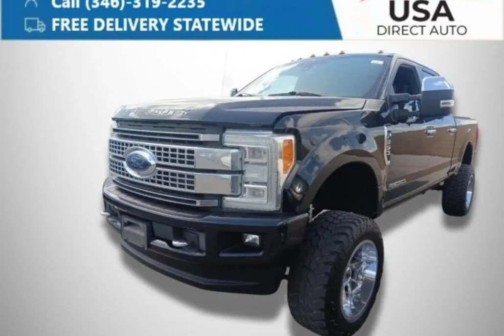 2017 Ford F-350 Platinum photo 1