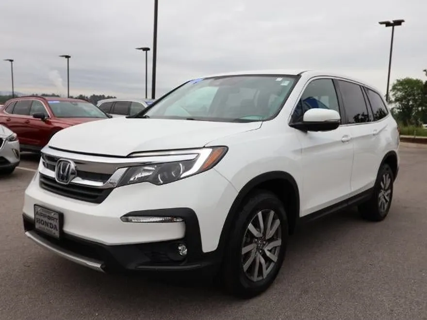 2020 Honda Pilot EX photo 1