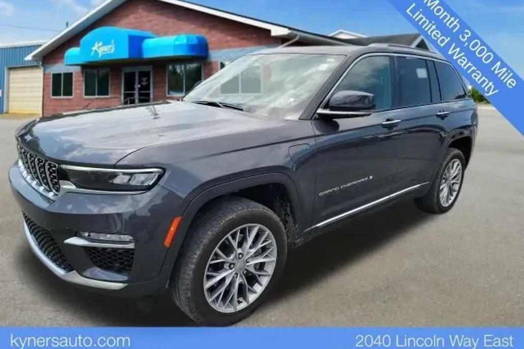2022 Jeep Grand Cherokee Summit 4xe photo 1