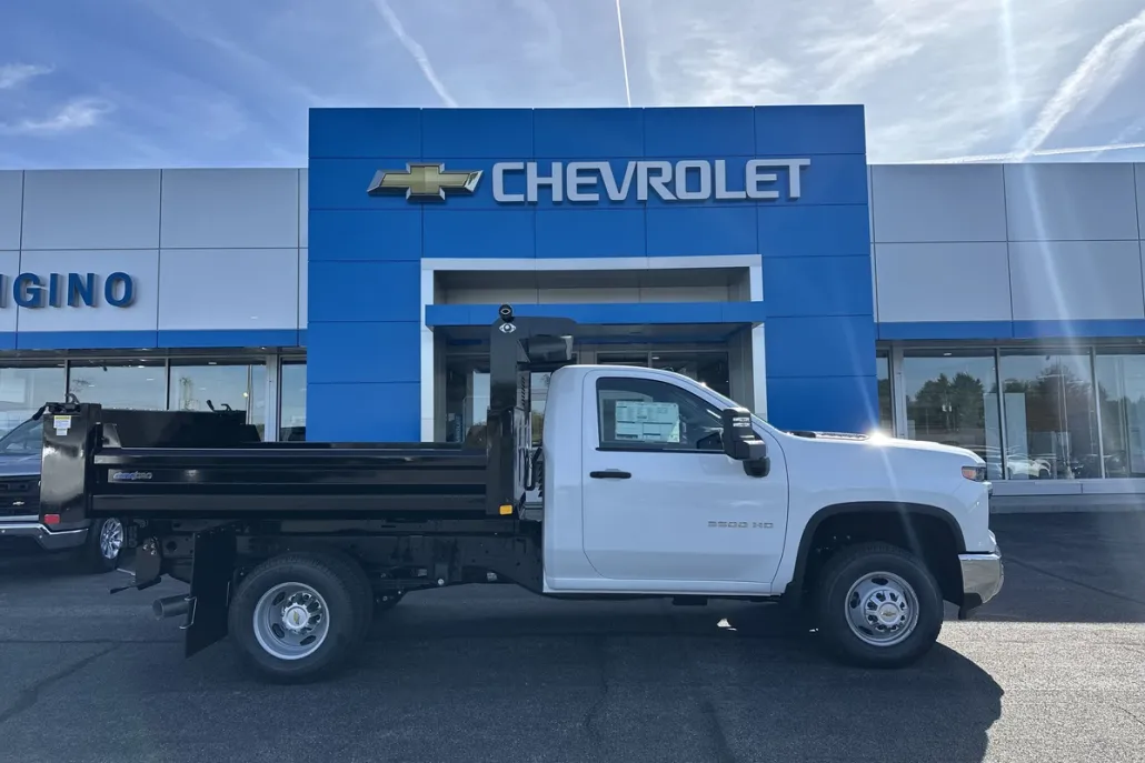 2025 Chevrolet Silverado 3500HD Work Truck photo 1