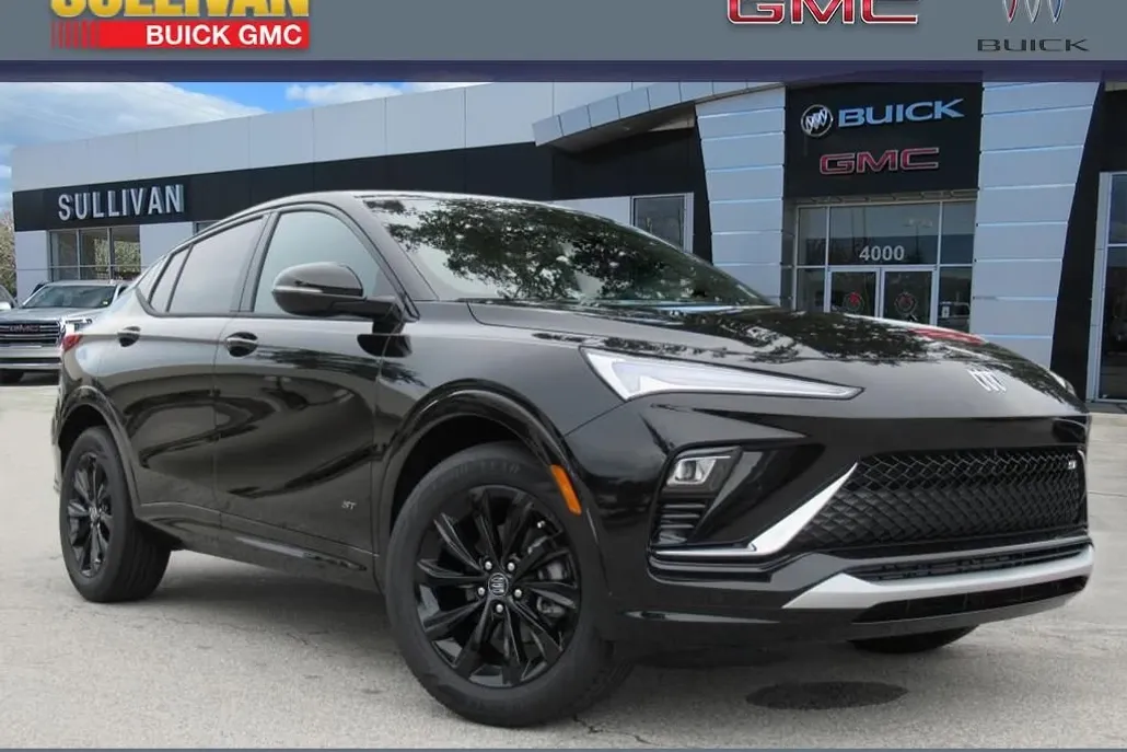 2025 Buick Envista ST photo 1