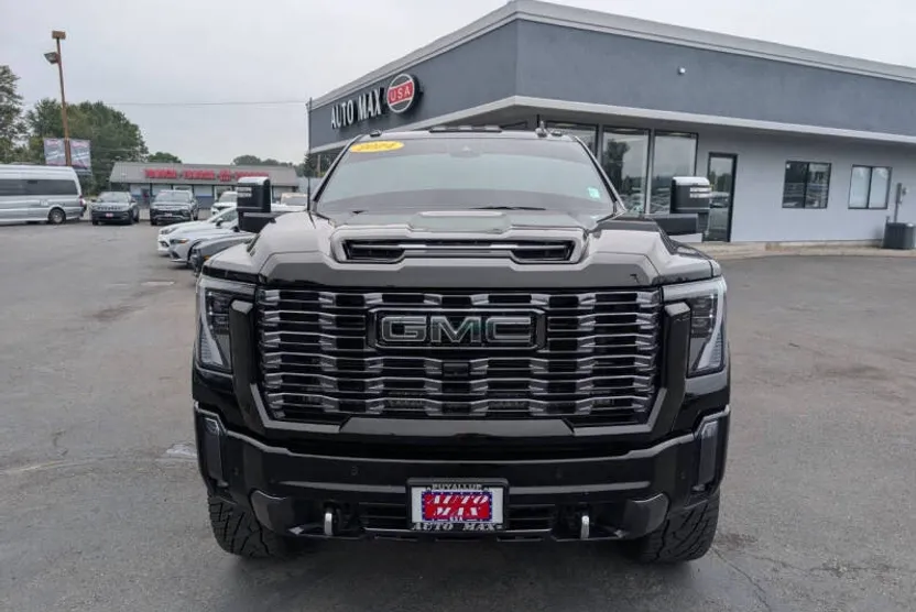 2024 Gmc Sierra HD Denali Ultimate photo 1