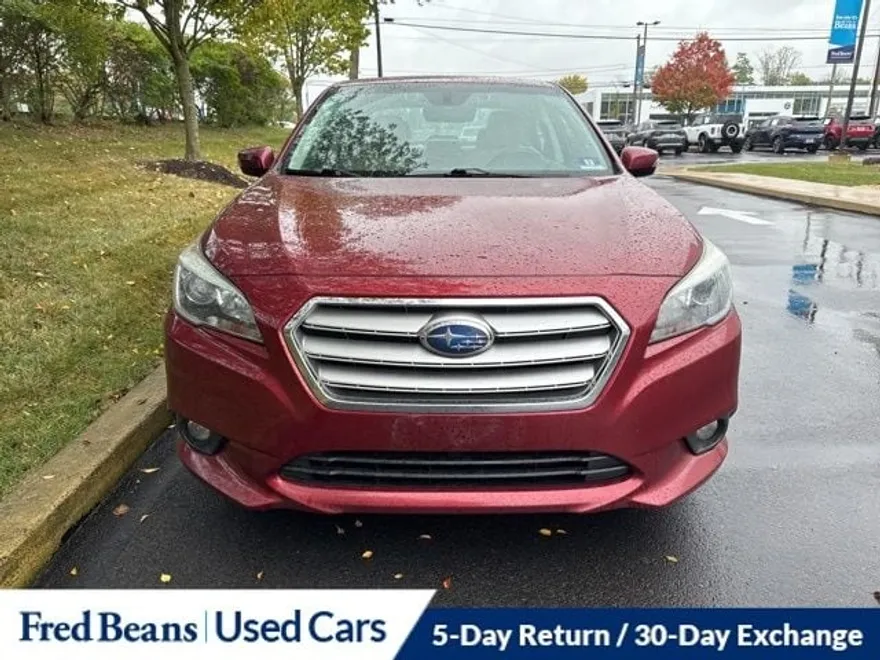 2017 Subaru Legacy 2.5i photo 1