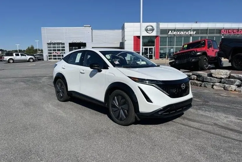 2024 Nissan ARIYA Engage photo 1