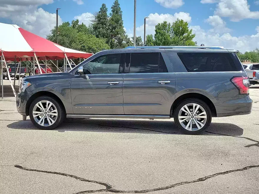 2020 Ford Expedition MAX Platinum photo 1