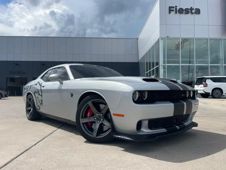 2023 Dodge Challenger SRT8 Hellcat photo 1