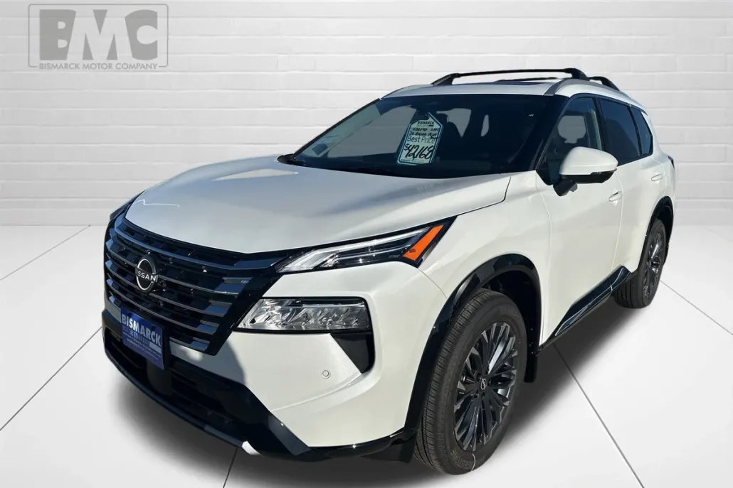 2026 Nissan Rogue SV photo 1
