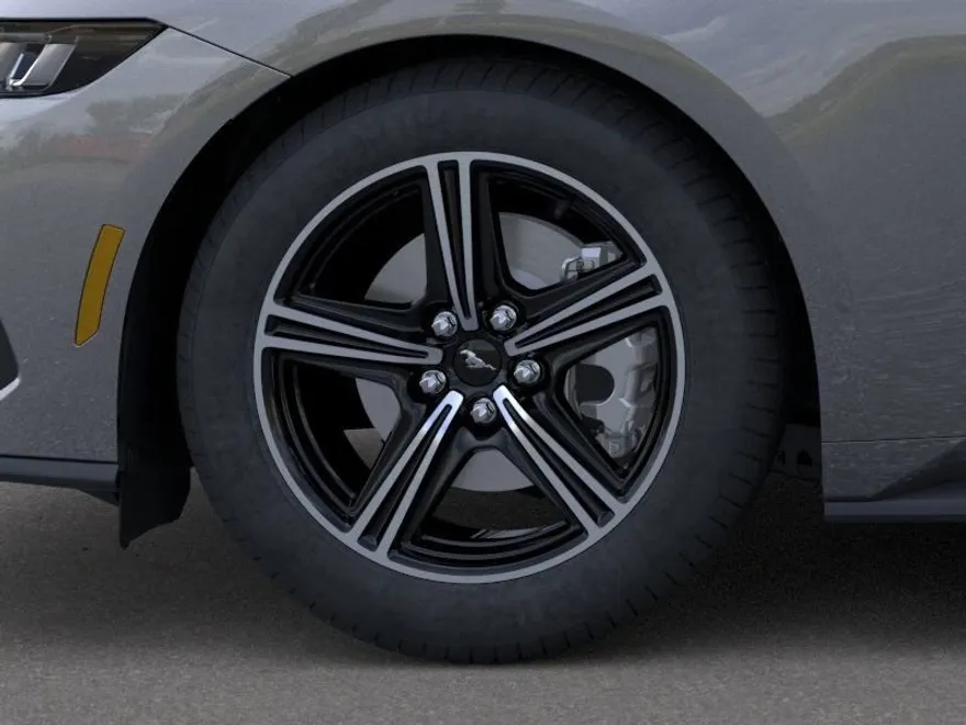 2025 Ford Mustang EcoBoost photo 1