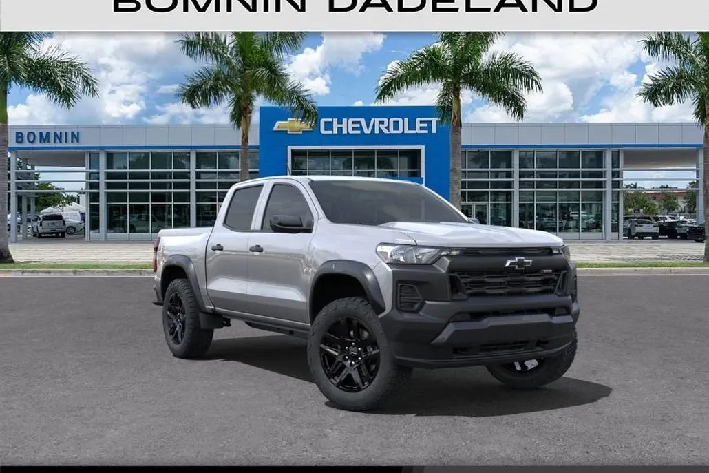 2025 Chevrolet Colorado Trail Boss photo 1