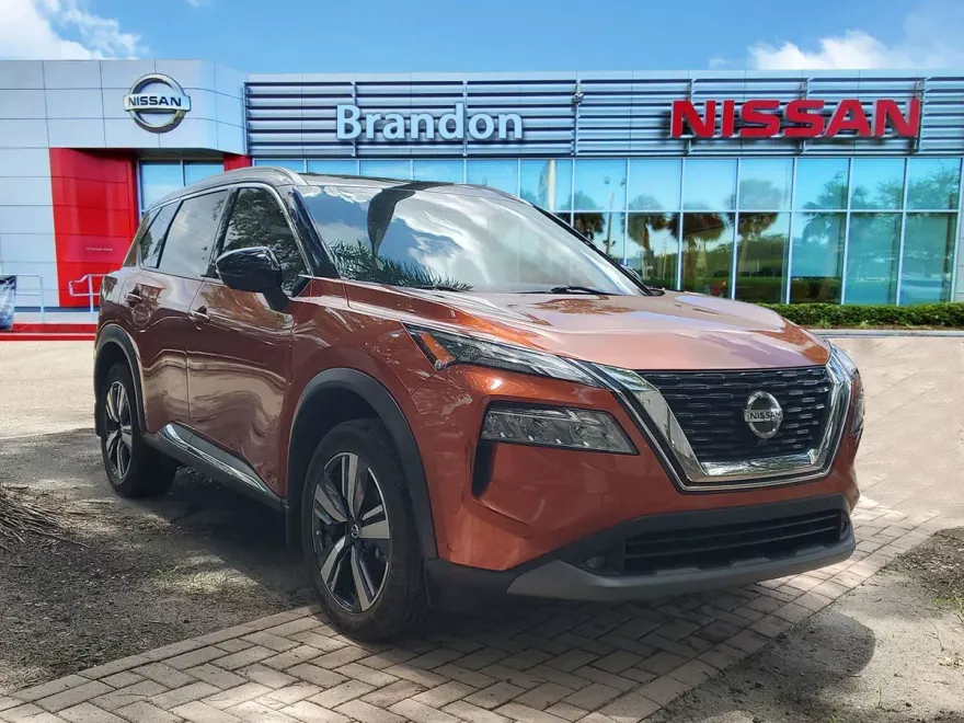 2021 Nissan Rogue SL photo 1