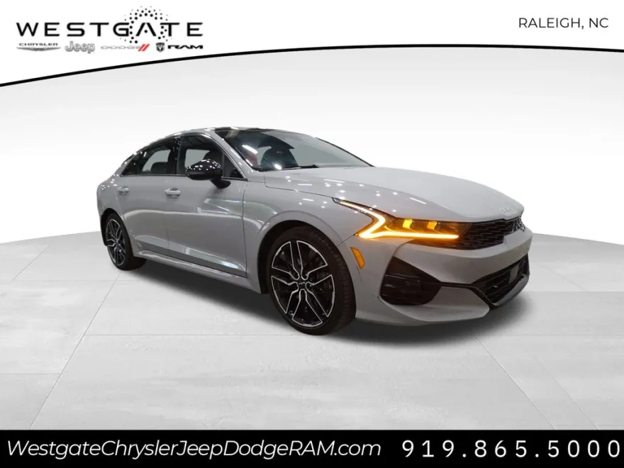 2023 Kia K5 GT photo 1