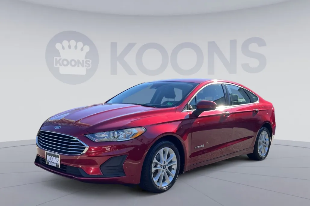 2019 Ford Fusion Hybrid SE photo 1