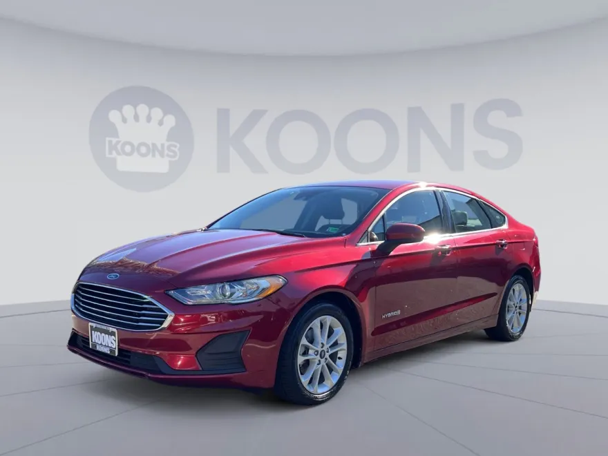 2019 Ford Fusion Hybrid SE photo 1
