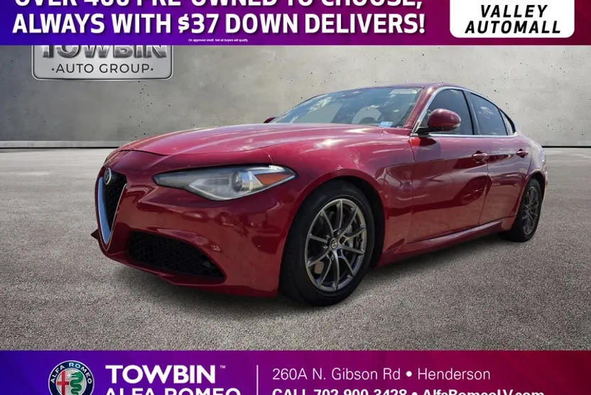 2019 Alfa Romeo Giulia photo 1