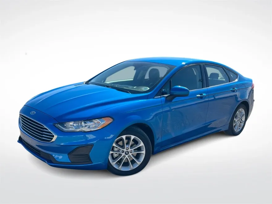 2020 Ford Fusion SE photo 1