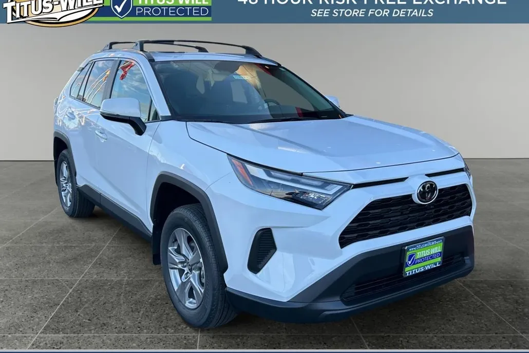 2025 Toyota RAV4 XLE photo 1