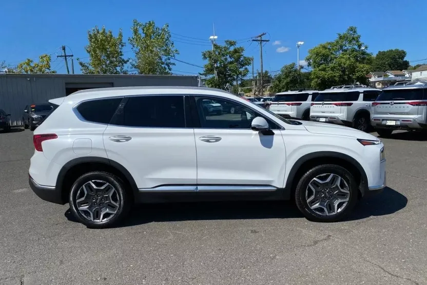 2022 Hyundai Santa Fe Limited photo 1