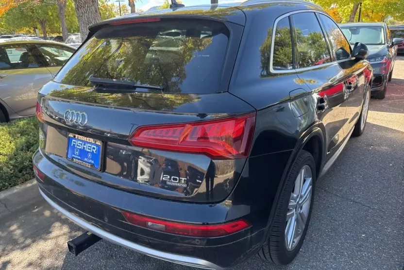 2018 Audi Q5 2.0T Premium Plus photo 1