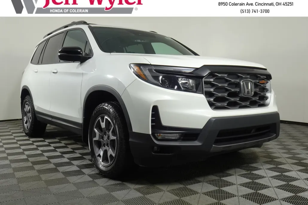 2022 Honda Passport TrailSport photo 1