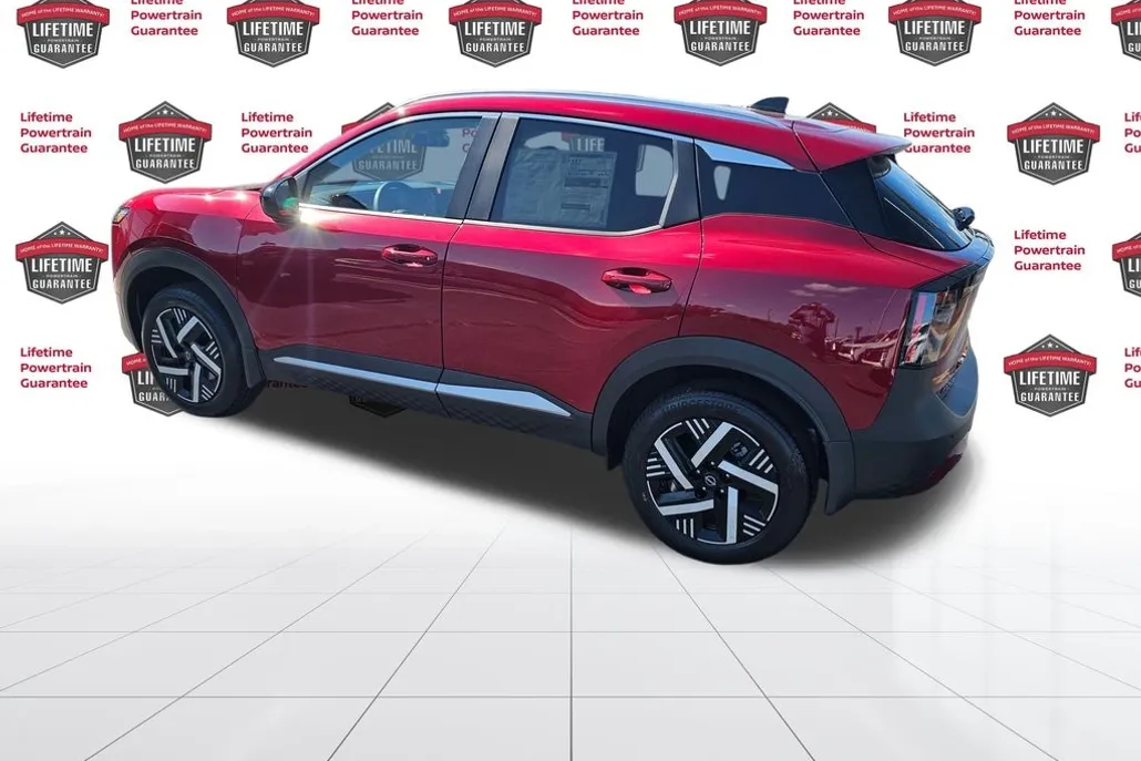 2026 Nissan Kicks SV photo 1