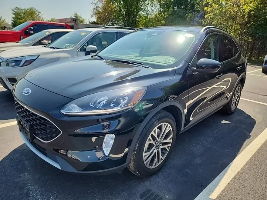 2022 Ford Escape SEL photo 1