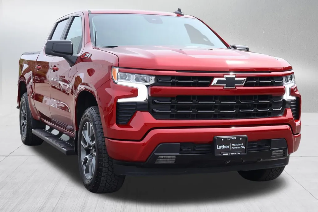2024 Chevrolet Silverado 1500 RST photo 1