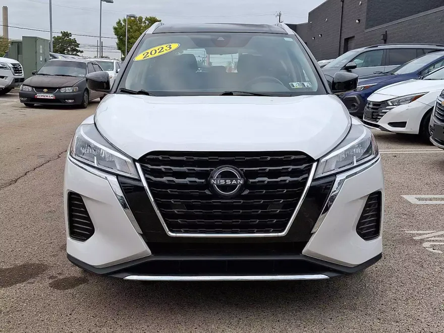 2023 Nissan Kicks SV photo 1