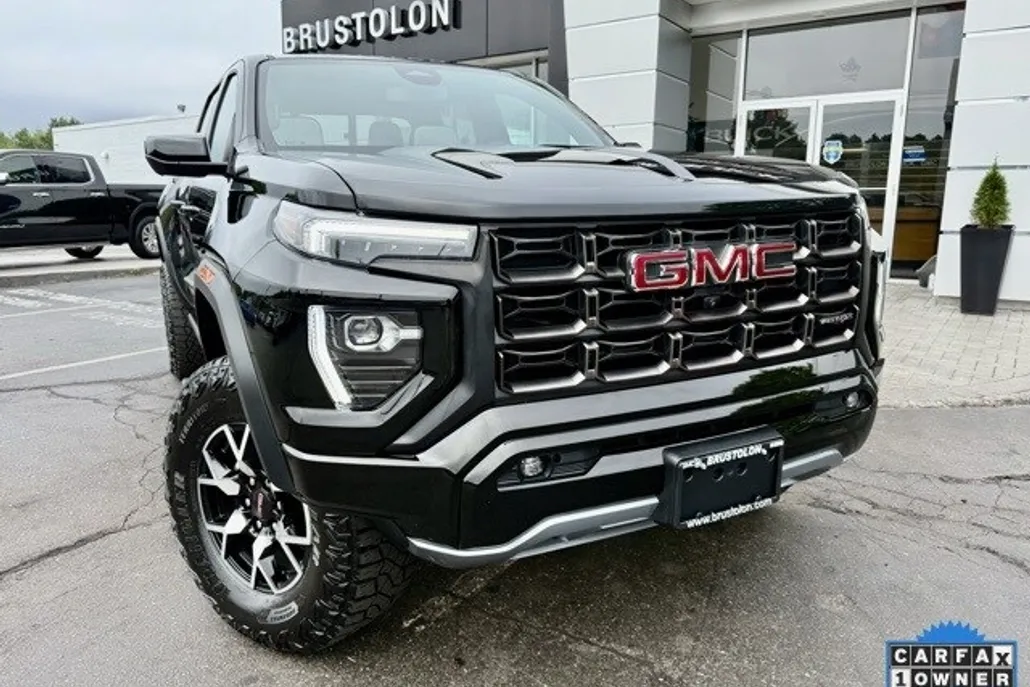 2024 Gmc Canyon AT4X photo 1